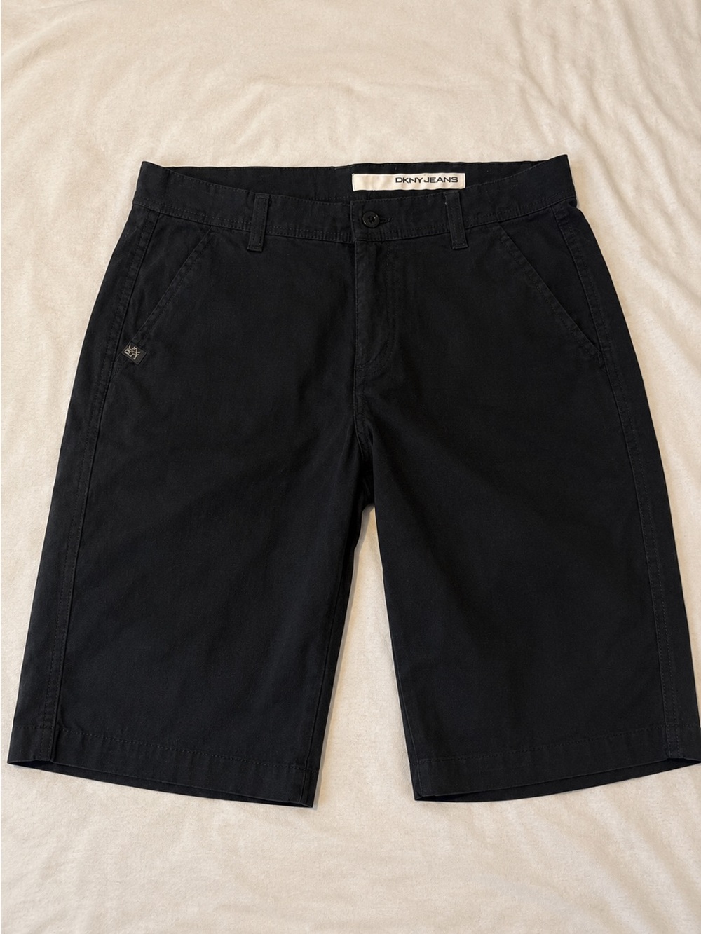 DKNY Jeans Y2K Women’s Black Bermuda Shorts 6P